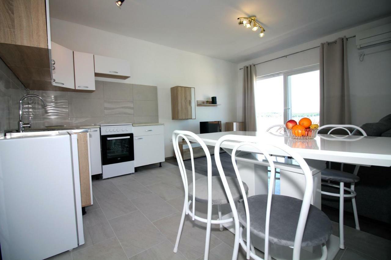 Guesthouse Mila تيسنو المظهر الخارجي الصورة